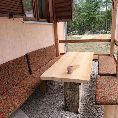 Ferienhaus In Apartman Gracac (Zadar)